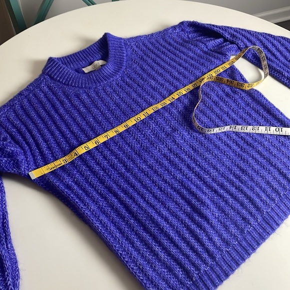 Loft Purple Soft! Cable Knit Long Sleeve Crew Neck Sweater- Medium - Picture 7 of 9